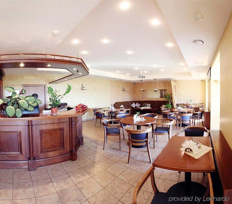 Velga Hotel Vilnius Ngoại thất bức ảnh